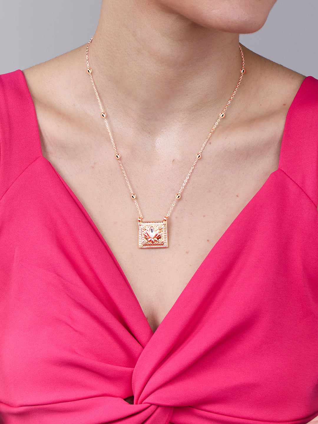 AIKA BY MINUTIAE 18K Women Gold Flower Necklace for Women & Girls