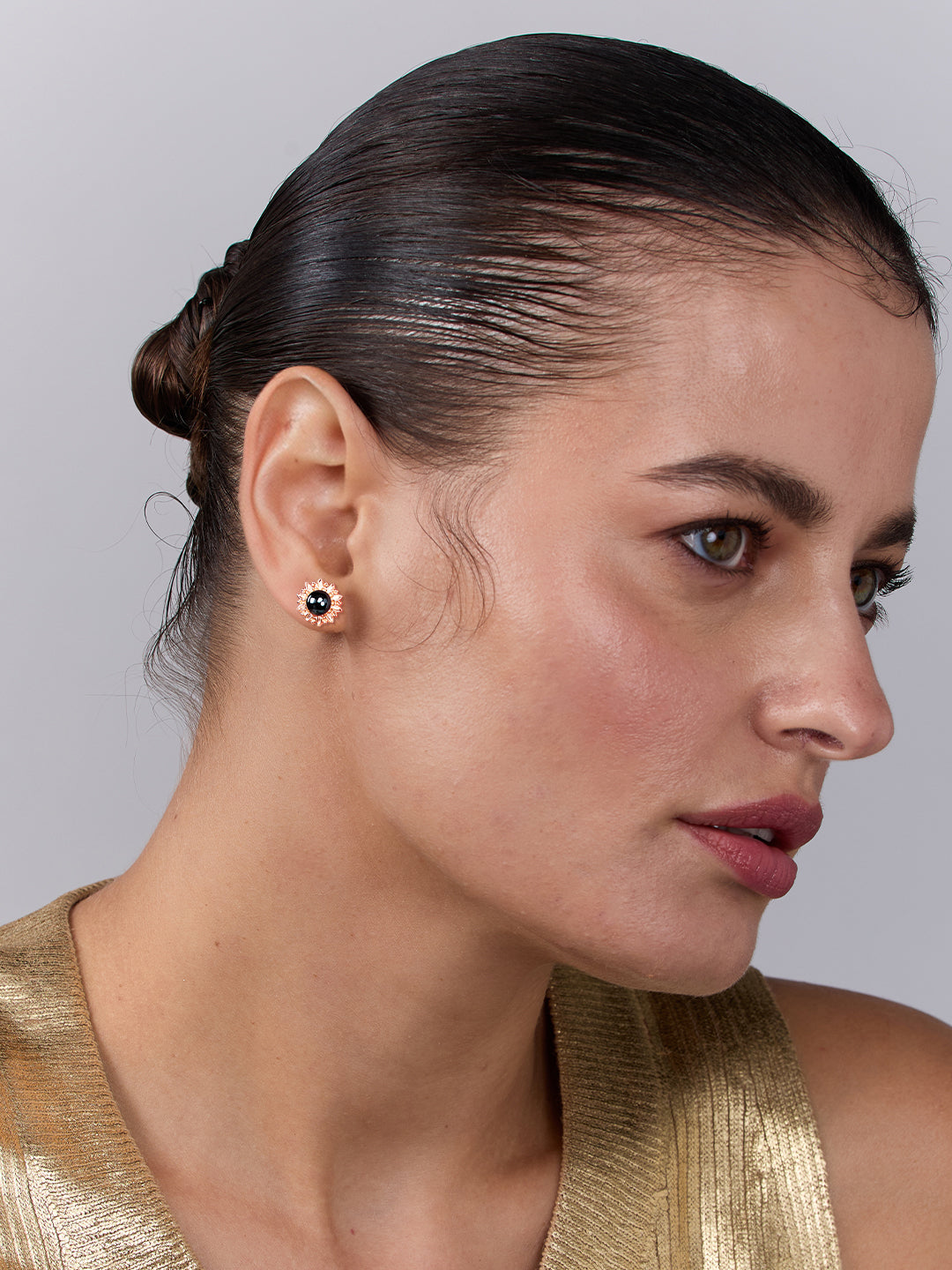 AIKA BY MINUTIAE 18K Gold-Plated Black Pearl Stud Round Shaped Earring for Women & Girls