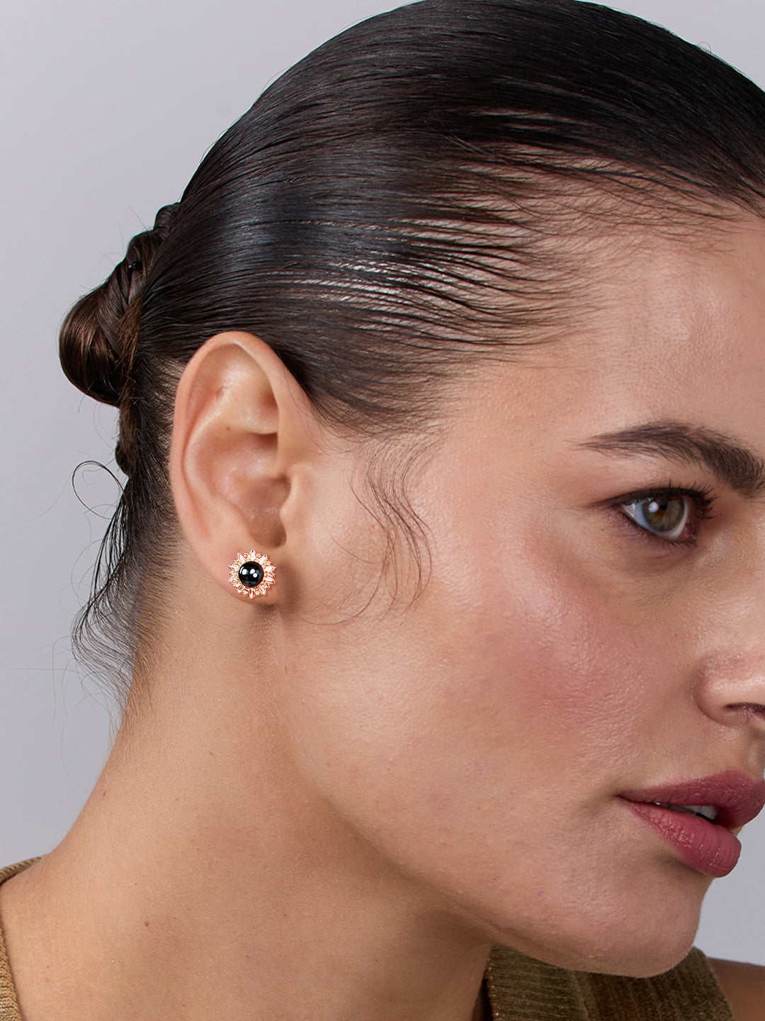 AIKA BY MINUTIAE 18K Gold-Plated Black Pearl Stud Round Shaped Earring for Women & Girls