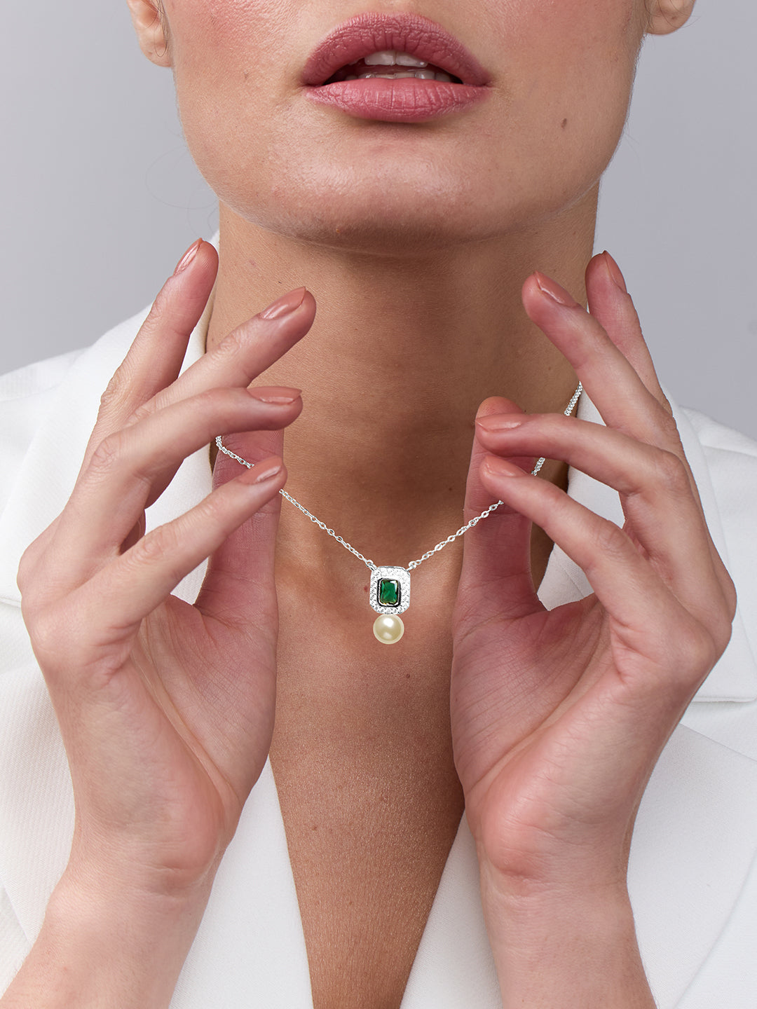 MINUTIAE Gold-Plated Artificial Stones Studded and Pearls Pendant With Chain