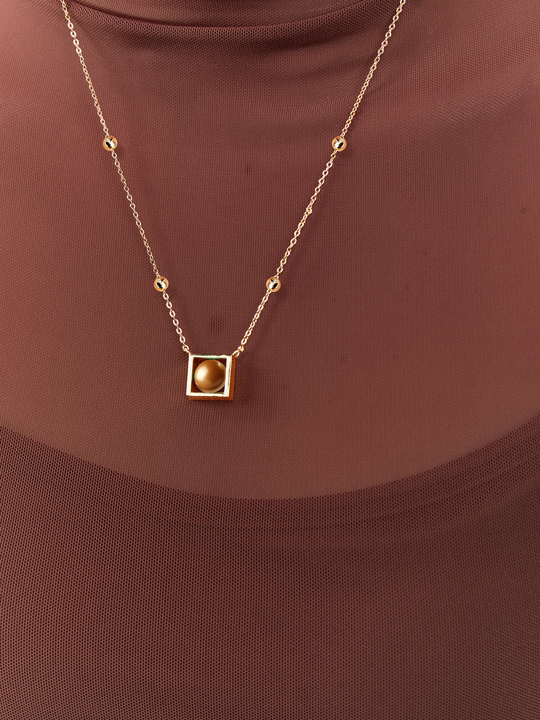 MINUTIAE Gold-Plated Artificial Stones Studded and Pearls Statement Necklace