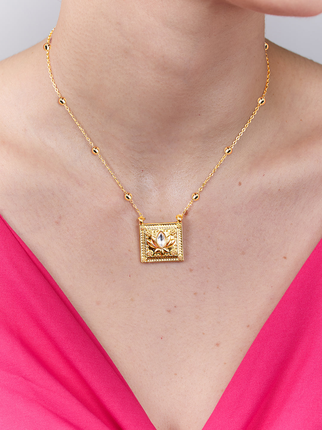 AIKA BY MINUTIAE 18K Women Gold Flower Necklace for Women & Girls