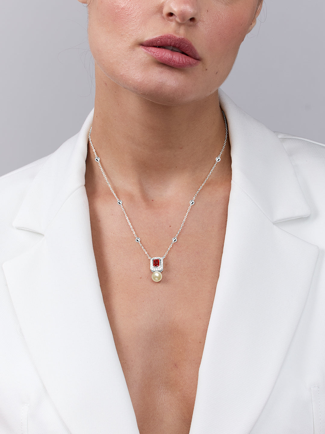 MINUTIAE Gold-Plated Artificial Stones Studded and Pearls Statement Necklace