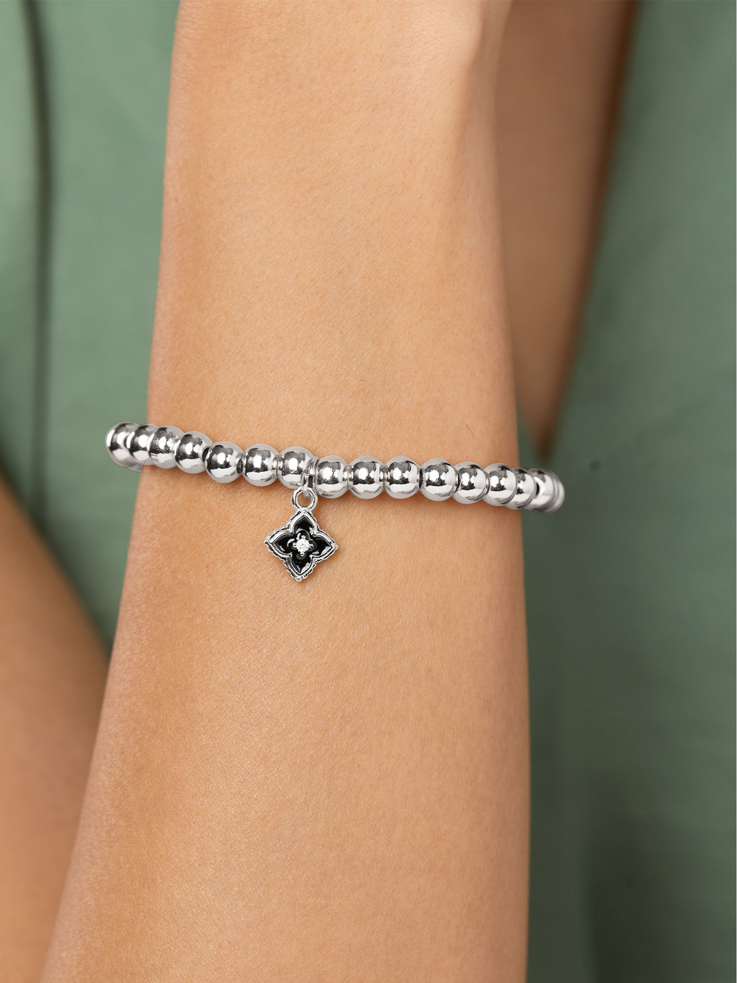 Women 18K Gold-Plated Green Moroccan Flower Charm Onyx Elasticated Bracelet