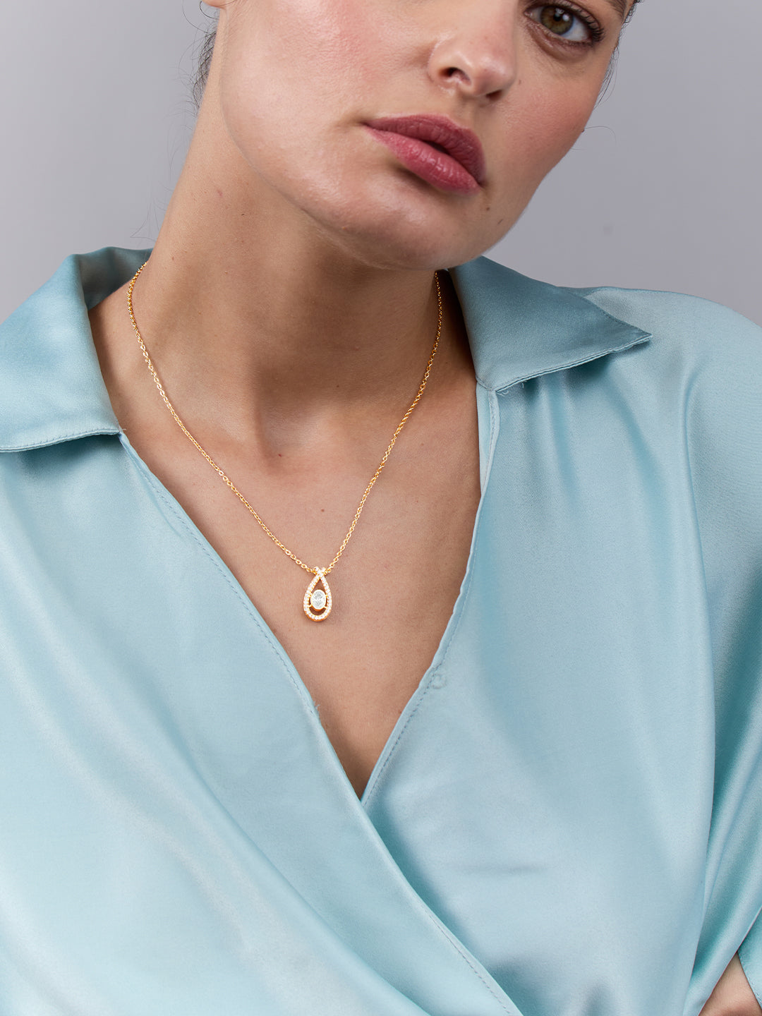 AIKA BY MINUTIAE 18k Women Brass Gold-Plated Handcrafted Necklace