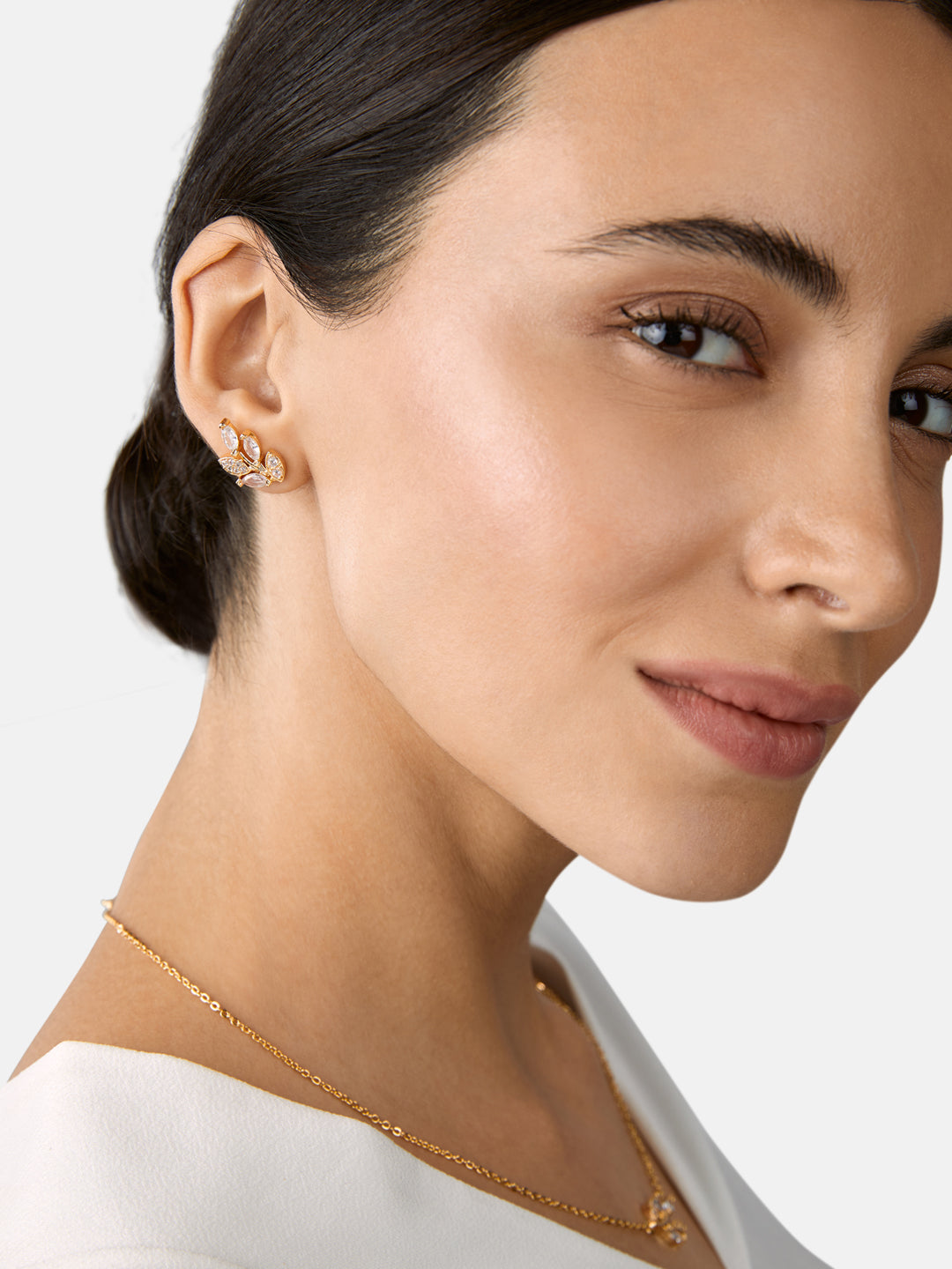 MINUTIAE Gold Plated White Floral Studs Earrings For Women's & Girl