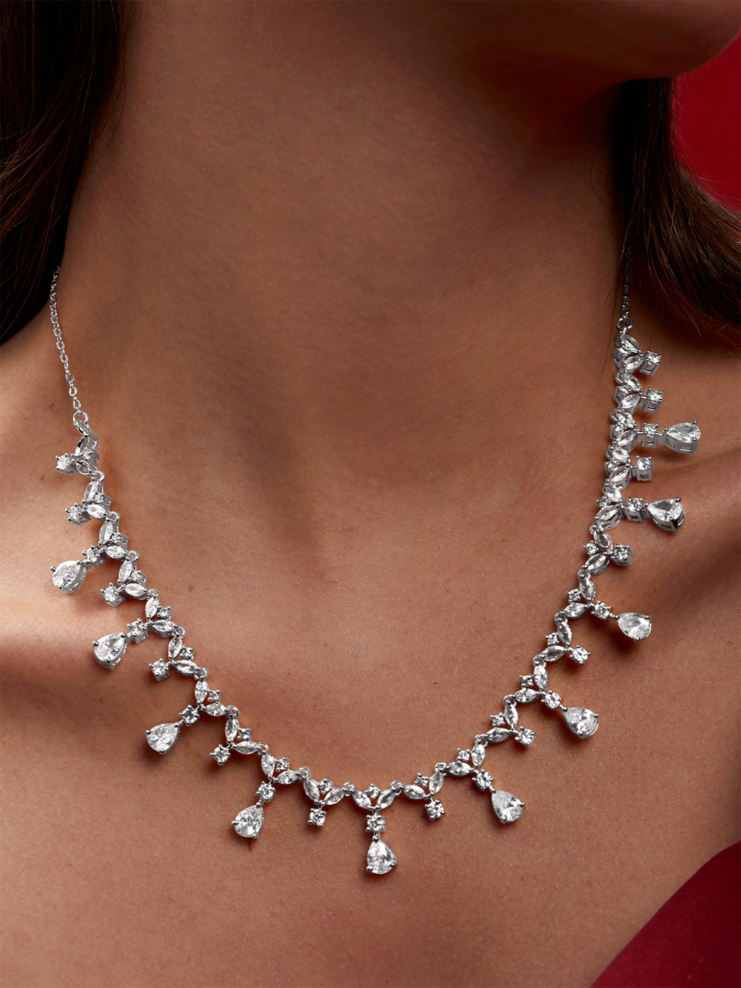 MINUTIAE Gold-Plated Stone Studded Necklace