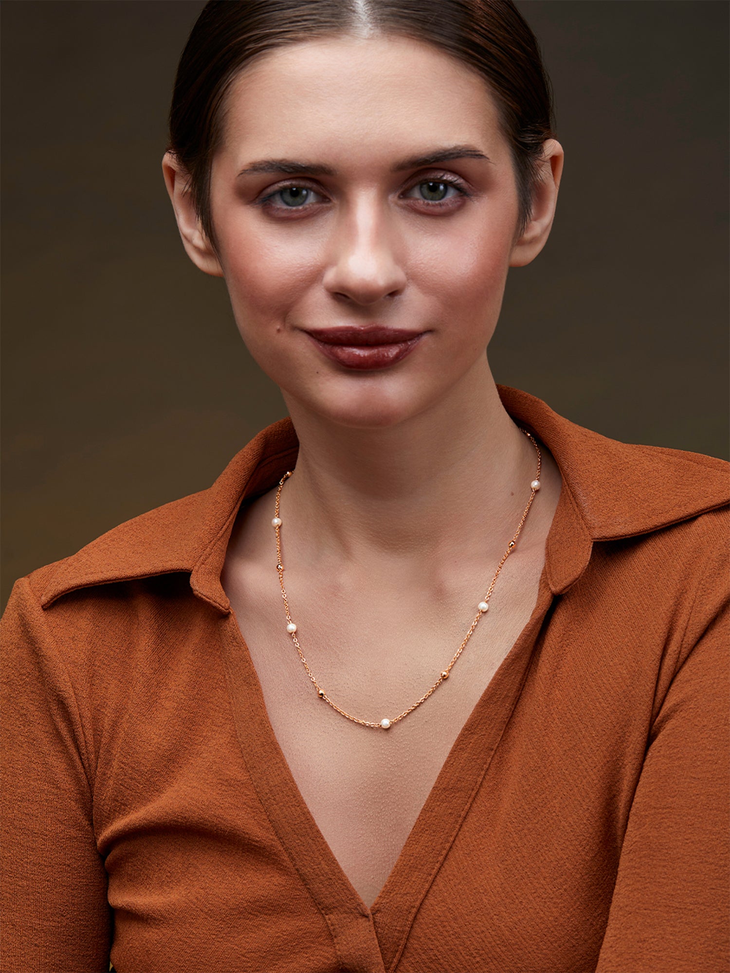 MINUTIAE Gold-Plated Stones-Studded Pendant Necklace With Chain