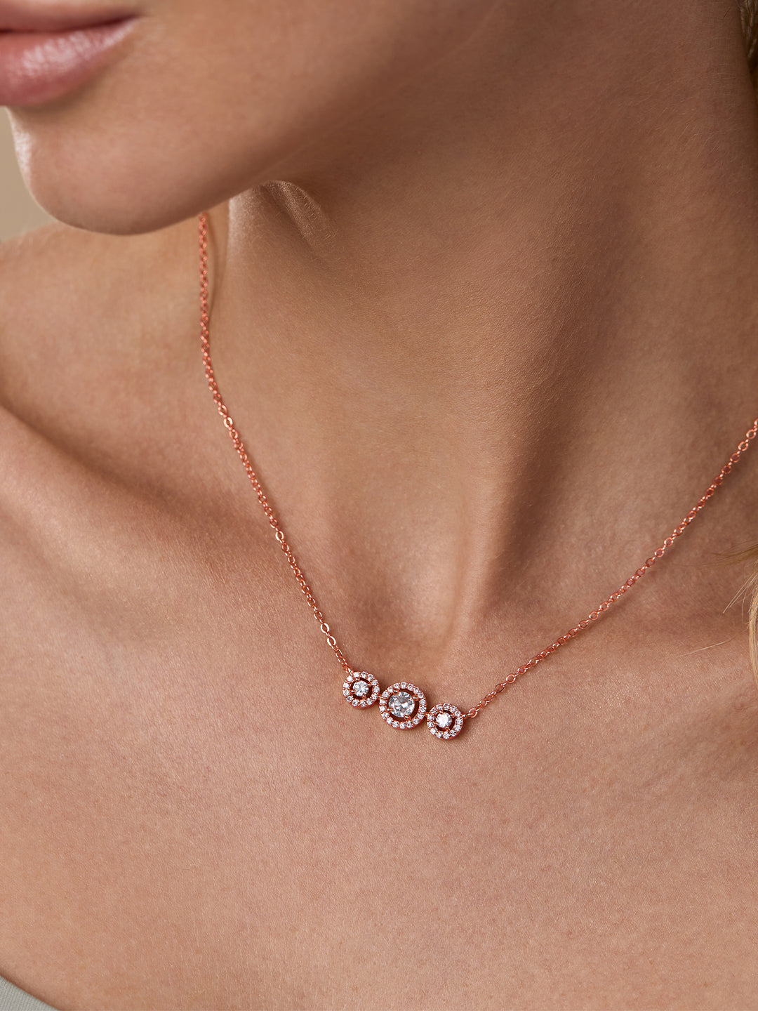 MINUTIAE 18K Gold-Plated & White Handcrafted Necklace