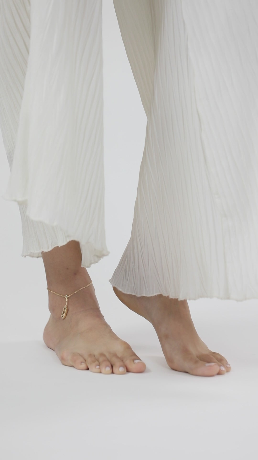 MINUTIAE Gold-Plated White Crystal-Studded Handcrafted Anklet For Women's