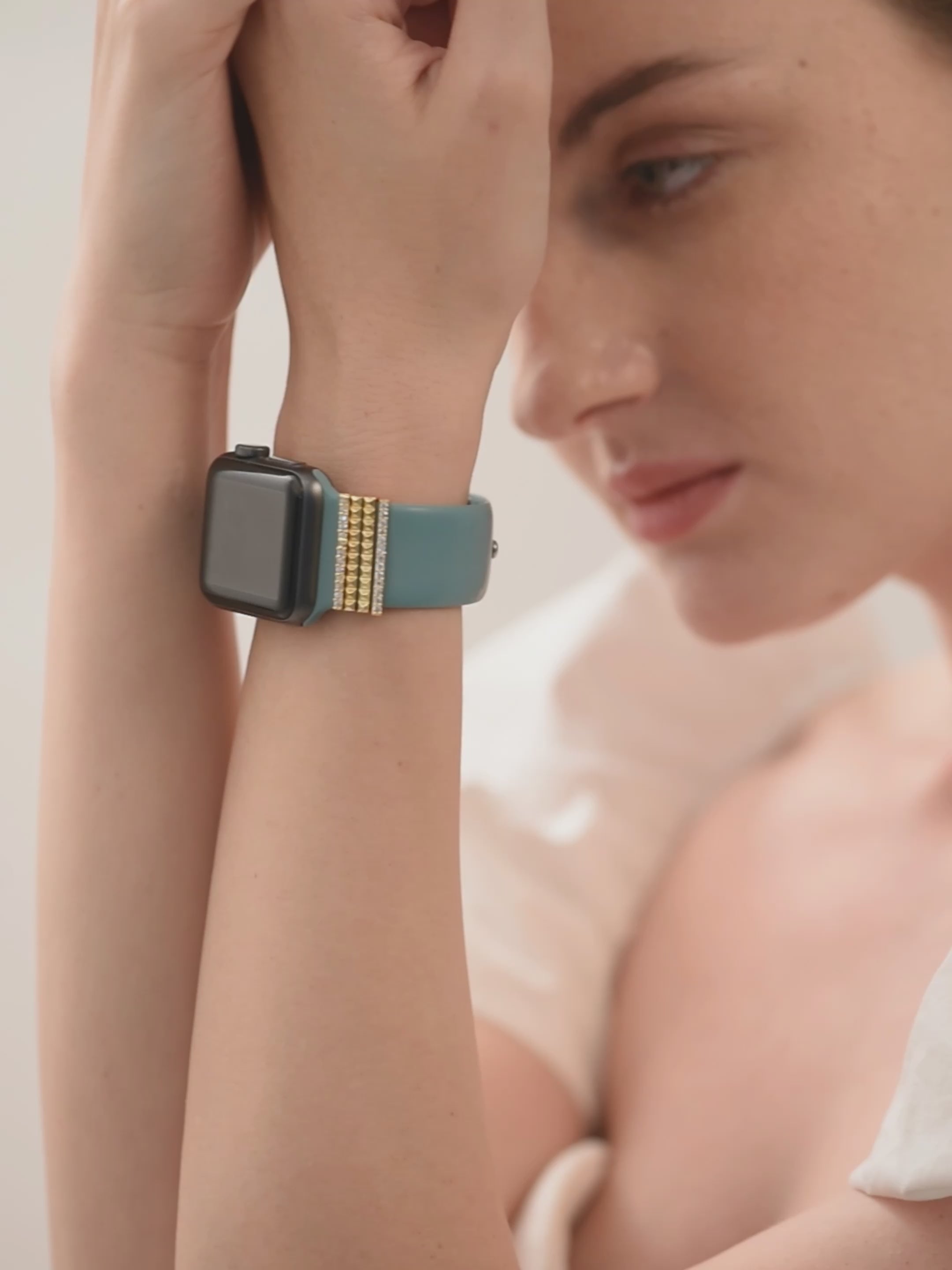 MINUTIAE 4 Gold-Plated Embellished Watch Charm for Womens